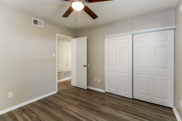 Building Photo - 4201 S Jasmin Ct