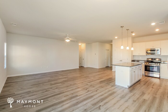 Building Photo - 323 Augustine Dr