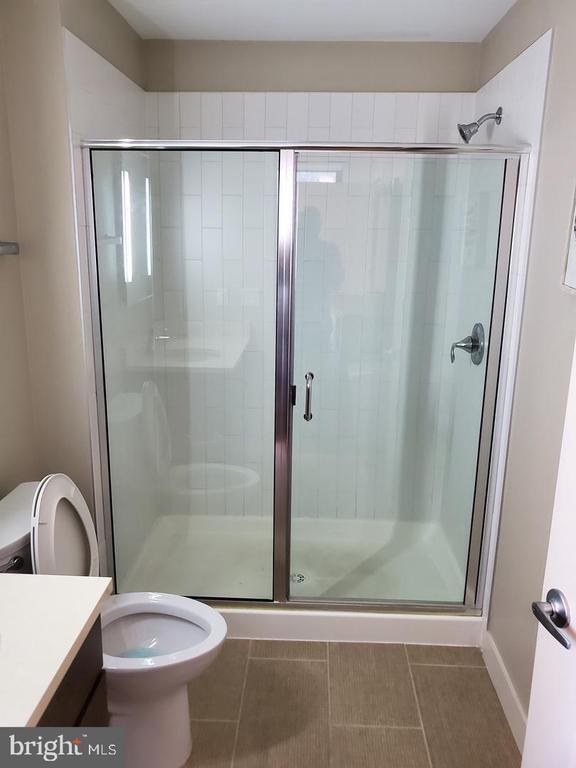 Building Photo - 1320 Fenwick Ln