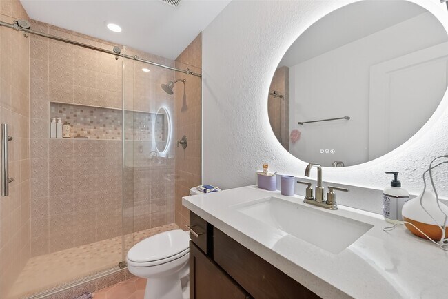 Building Photo - 21642 Laggan Clf Ln