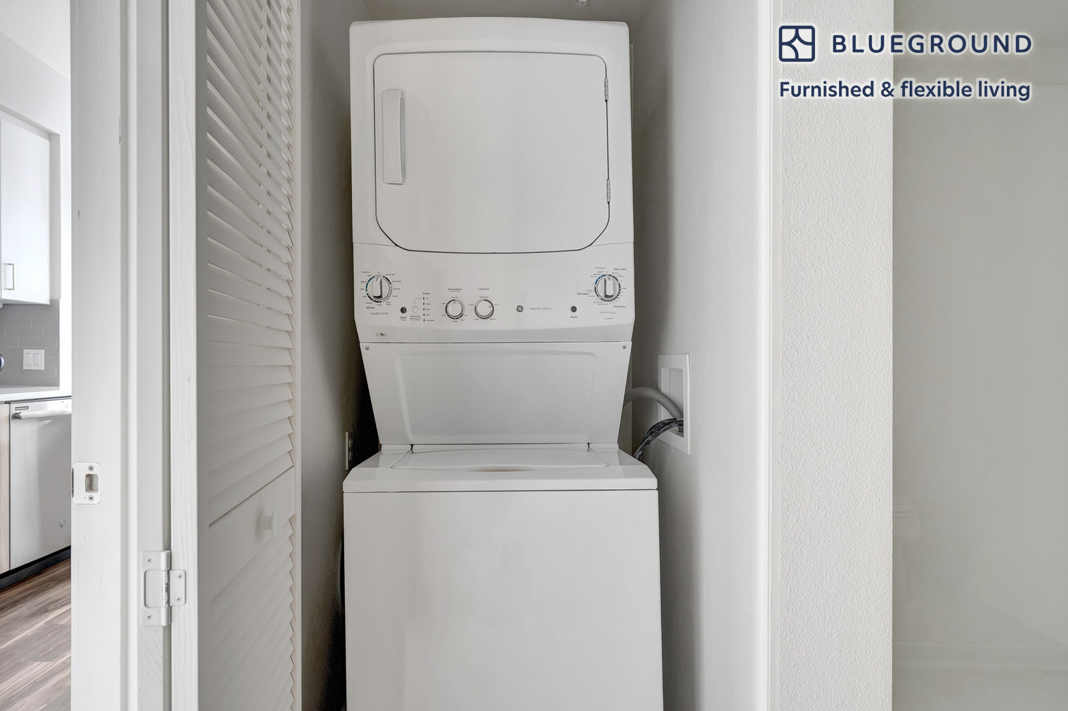 Building Photo - 3093 Broadway-SI FL5-ID698