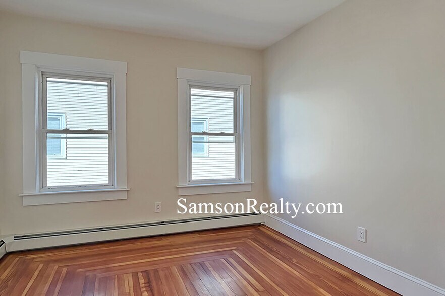 Building Photo - 178 Hillside Ave