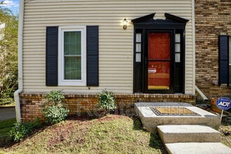 Building Photo - 4601 Little River Rd