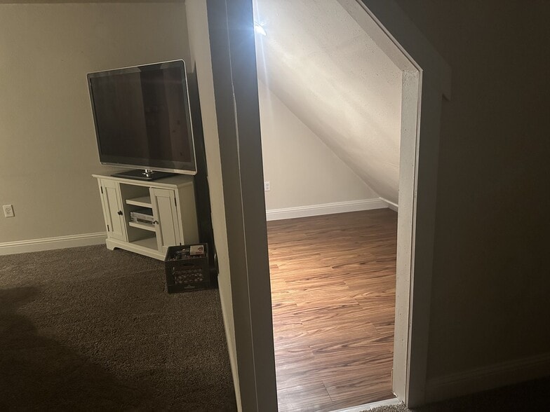 Building Photo - 43022 Apache Rnch Rd