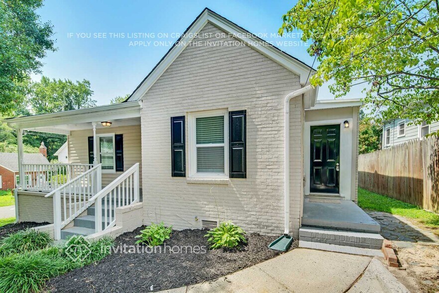 Primary Photo - 401 Hillcrest Ave