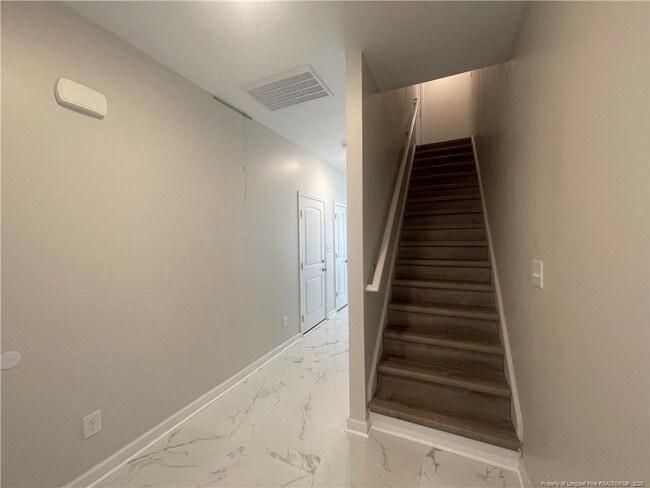 Building Photo - 705 Georgetown Cir