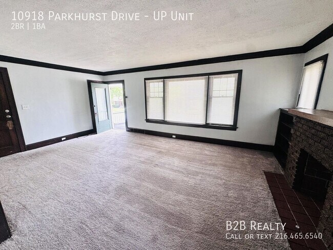 Building Photo - 10918 Parkhurst Dr