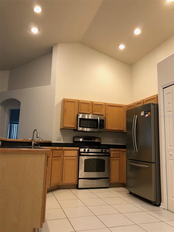 Building Photo - 11231 Crystal Glen Blvd