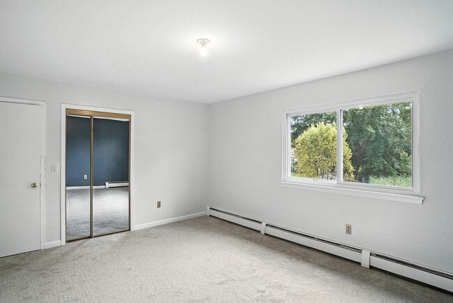 Building Photo - 3 Gumwood Dr