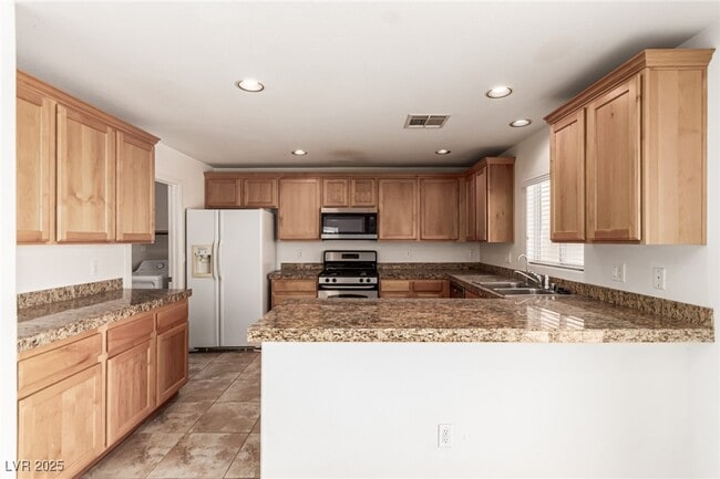 Building Photo - 3844 Alpine Bypass Ave