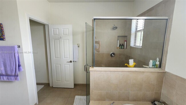 Building Photo - 15153 SW 117th Terrace