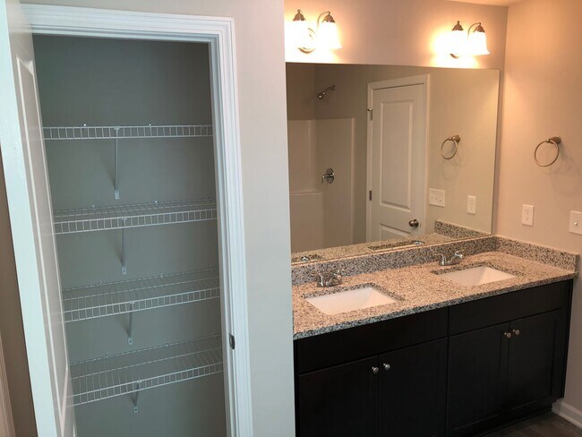 Building Photo - Price Drop Alert!  Fall Rental Specials Av...