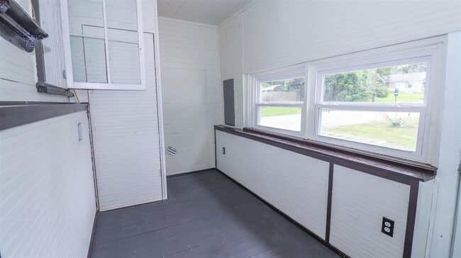 Building Photo - 435 Lexington Ave