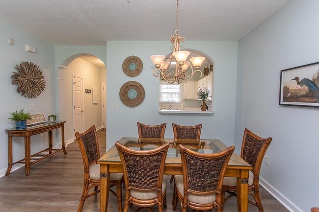 Building Photo - 5801 Oyster Catcher Dr