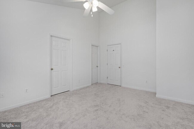 Building Photo - 18506 Carriage Walk Cir