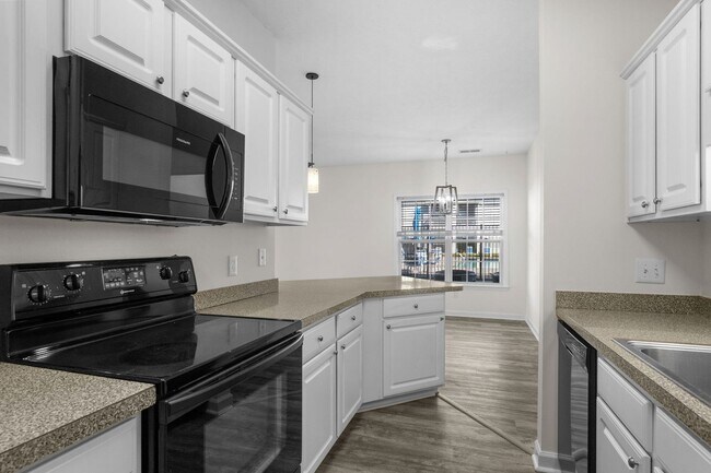 Building Photo - 155 Westhaven Dr