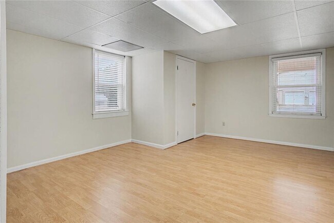 Building Photo - 1001 Wiley Bridge Rd