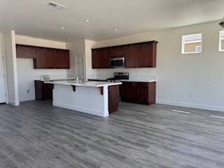Building Photo - 900 Agate Way