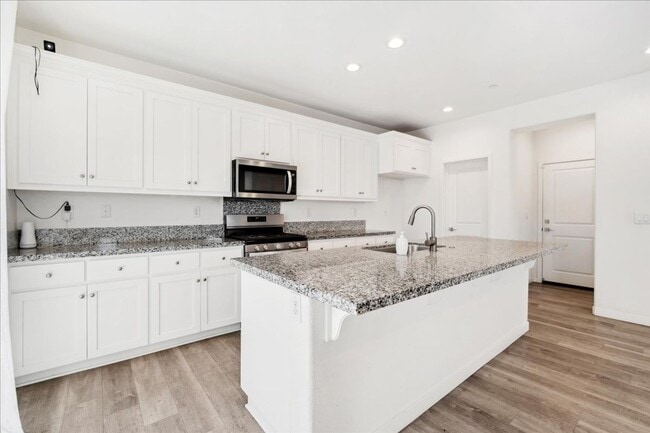 Building Photo - 4073 Gloster Way