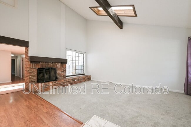 Building Photo - 12132 E Amherst Cir