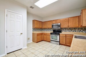 Building Photo - 6319 Big Bend Cove