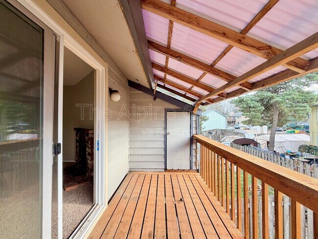 Building Photo - 12220 SW Longhorn Ln