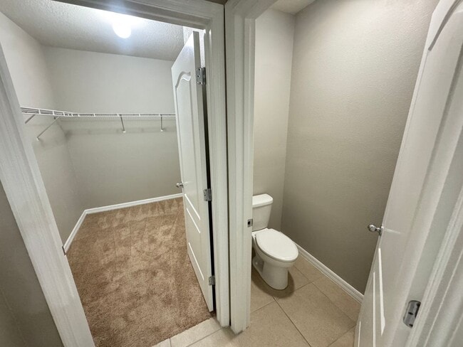 Building Photo - Beautiful 4 Bedroom 2 Bathroom Home in Bartow!