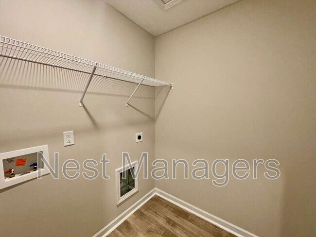 Building Photo - 3034 Cricket Rd