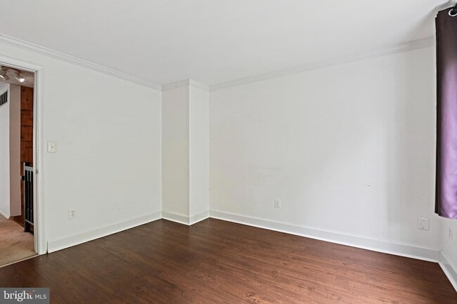 Building Photo - 1646 Barnstead Dr