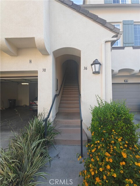 Building Photo - 36 Leucadia