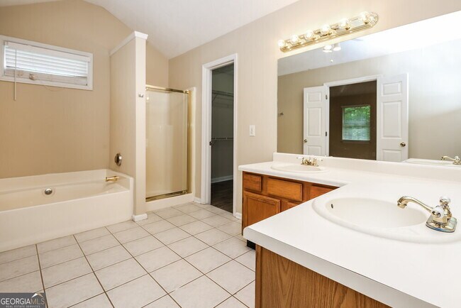 Building Photo - 3532 Quiet Creek Ct SW
