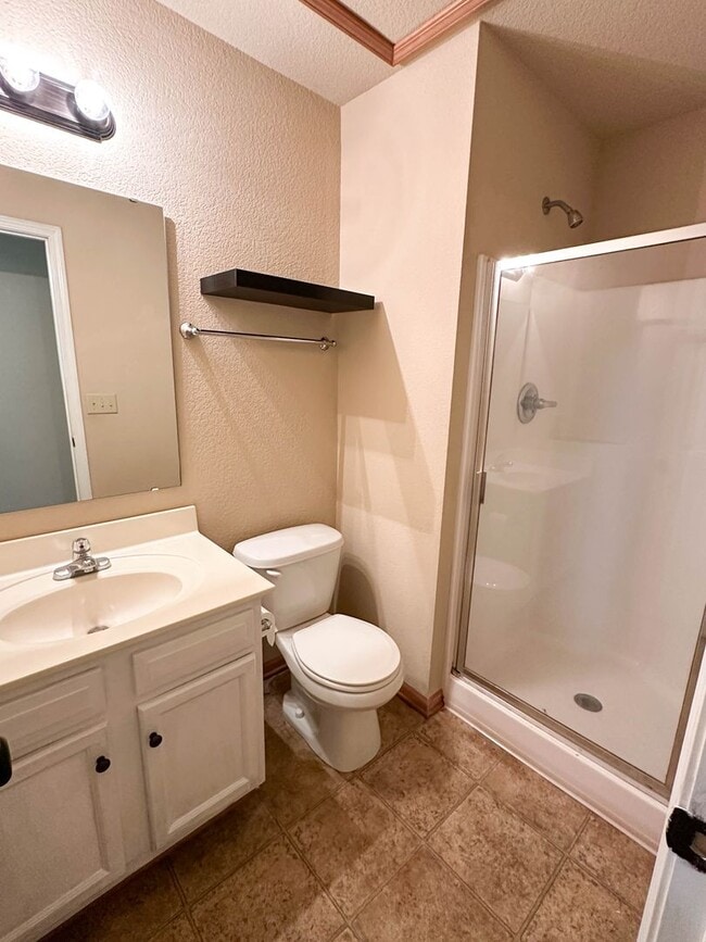 Building Photo - Italian Estates Property Management