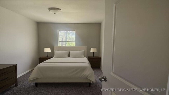 Building Photo - 9222 Lockwood Dr