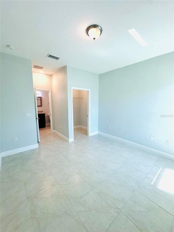 Building Photo - 702 Bluebill Pl