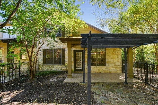 Building Photo - 1310 W Parmer Ln