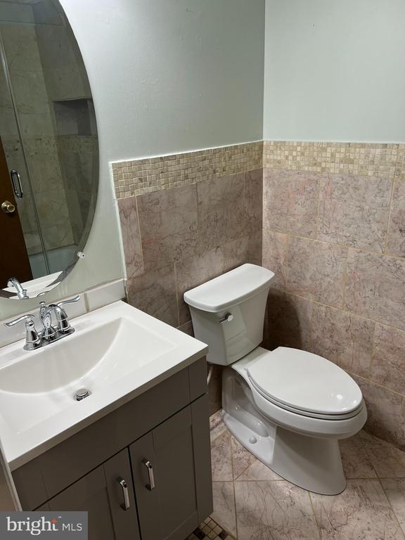 Building Photo - 12201 Peach Crest Dr