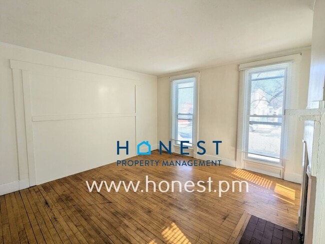 Building Photo - 30 Sewall St