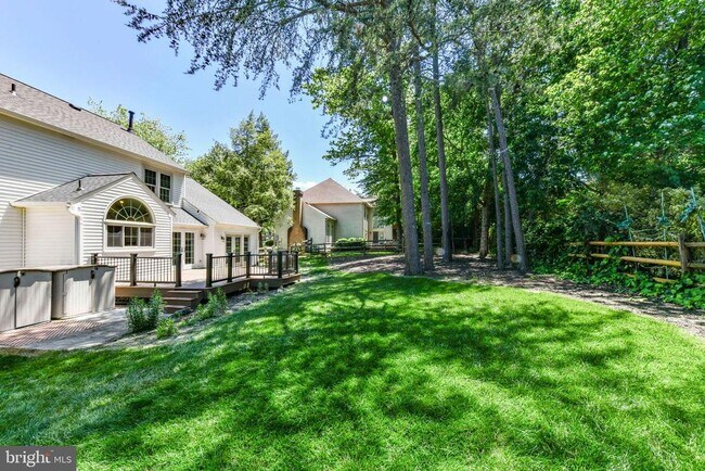 Building Photo - 6412 Gristmill Square Trce