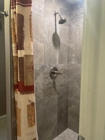 Building Photo - 135 Acoma Blvd N