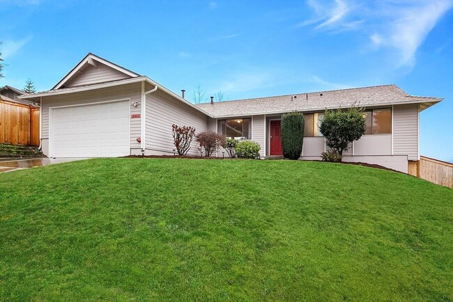 Primary Photo - 3bd/1.75ba Redmond Home