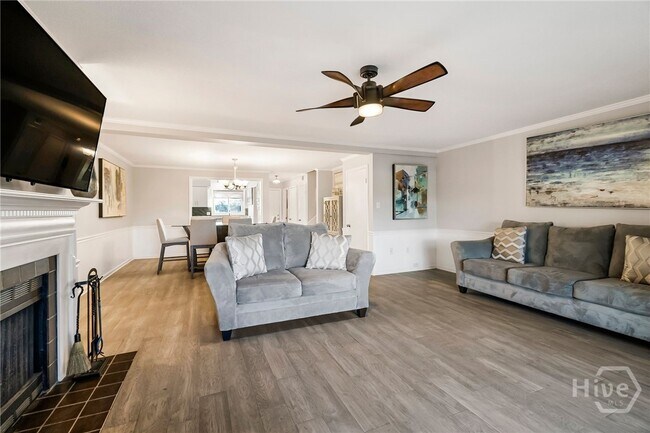 Building Photo - 12502 Apache Ave