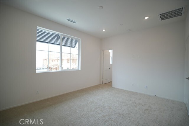 Building Photo - 16133 Spicebush Ln