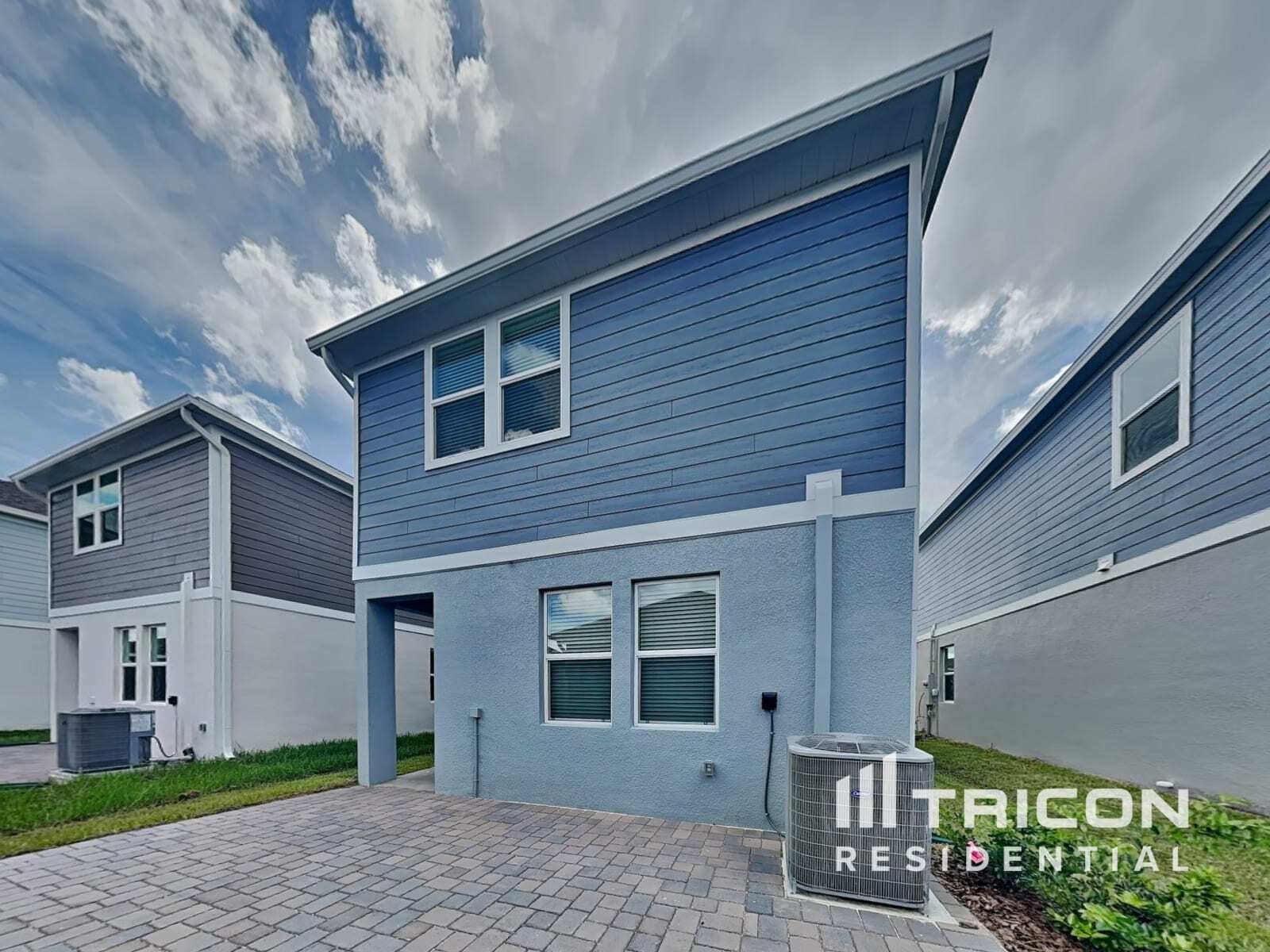 Building Photo - 732 Squire Ave