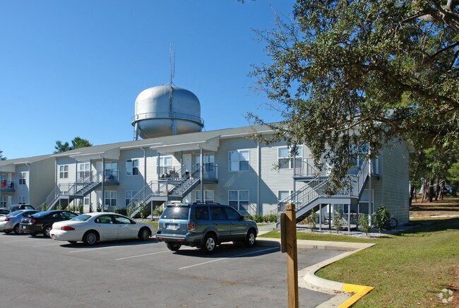 Primary Photo - College Courtyard Apartments