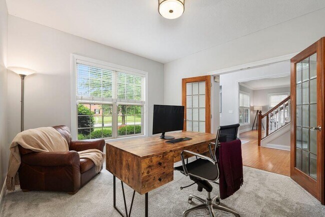 Building Photo - 1255 Jensen Park Dr