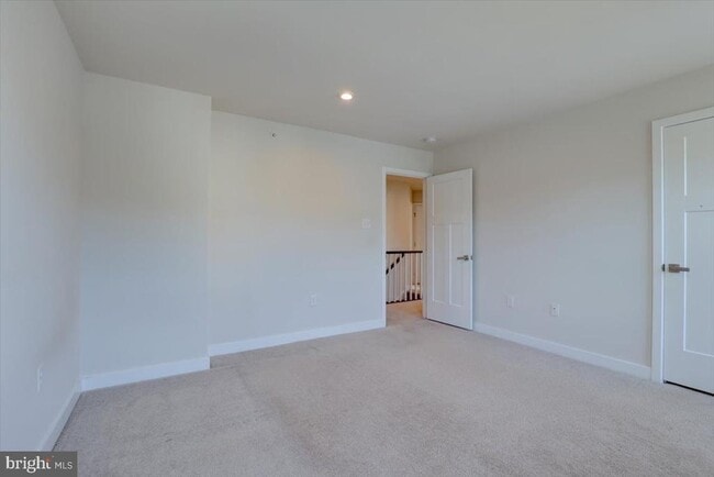 Building Photo - 1050 Moscariello Ln