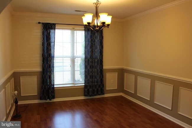 Building Photo - 5205 Sauger Ct