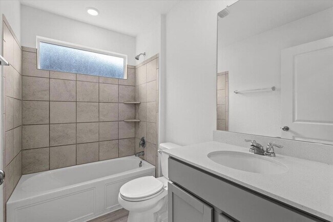 Building Photo - 300 Jeffers
