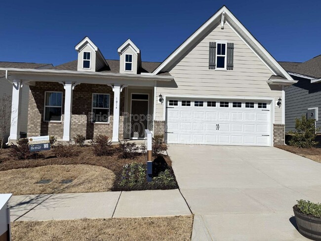 Building Photo - 1014 Mapletree Ln