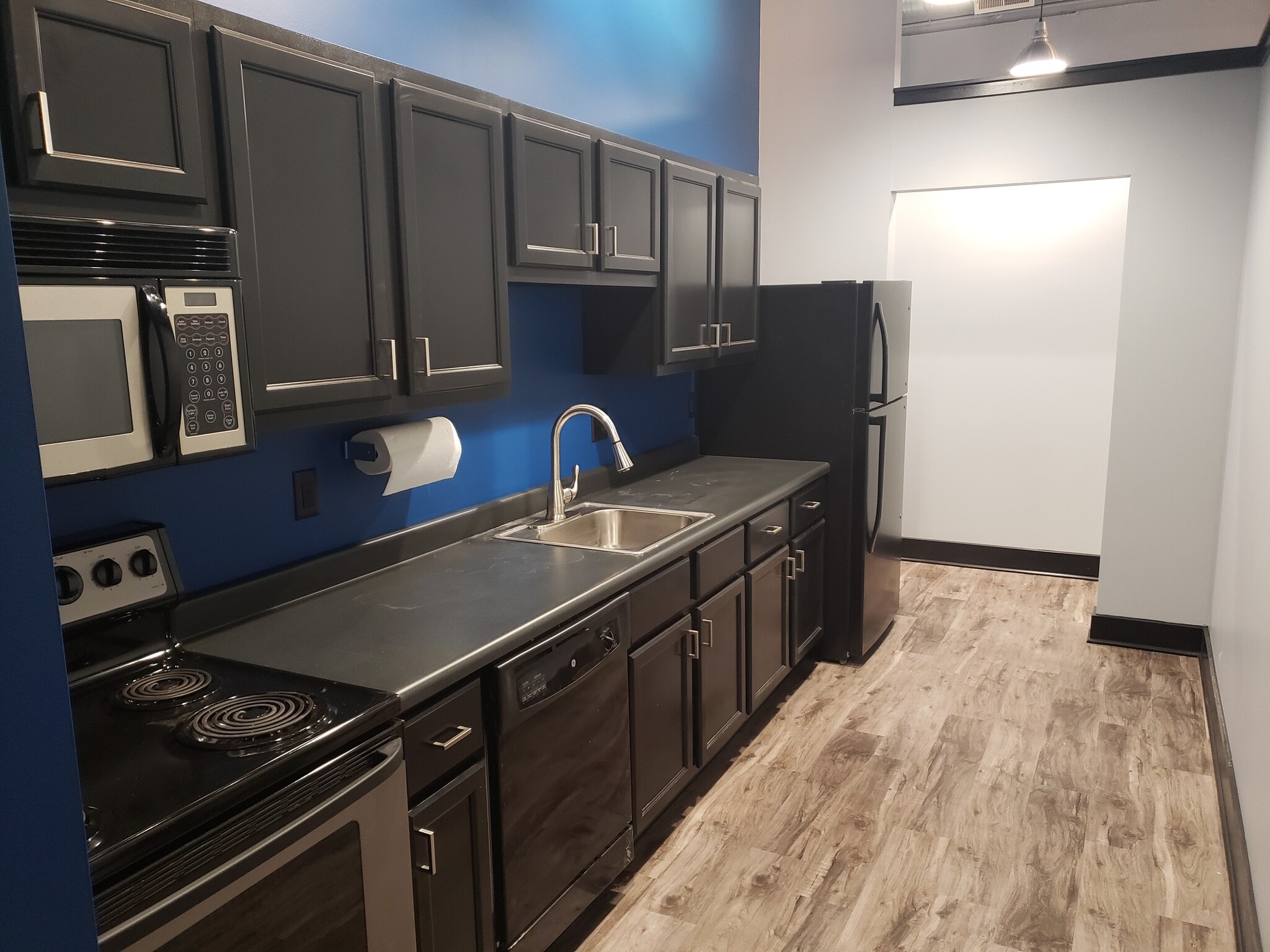 Building Photo - The Lofts at Washington Square